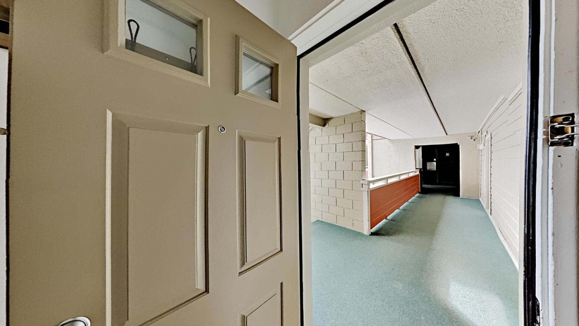 Apartment Great 3 Bedroom With Washer And Dryer! *