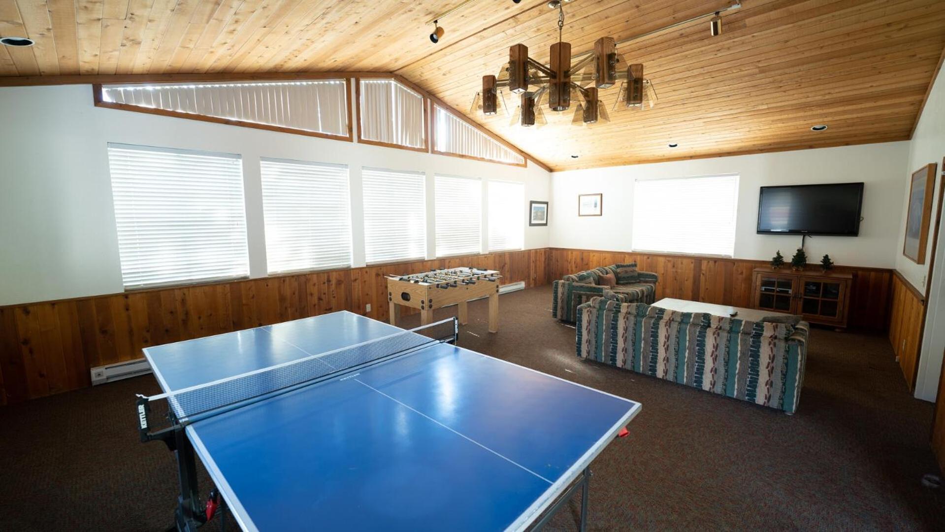 Great 3 Bedroom With Washer And Dryer! Mammoth Lakes